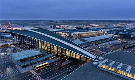 COPENHAGEN AIRPORT 